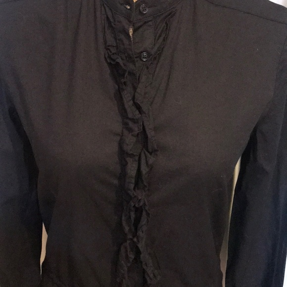 Clu - Picture 3 of 5